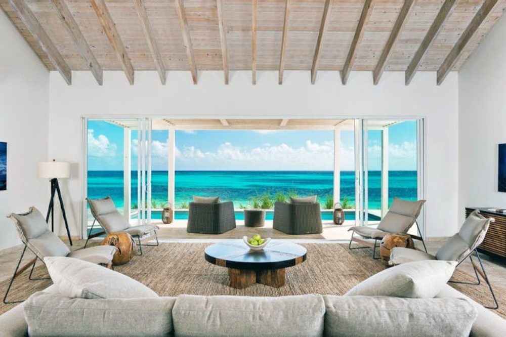 Sail Rock South Caicos